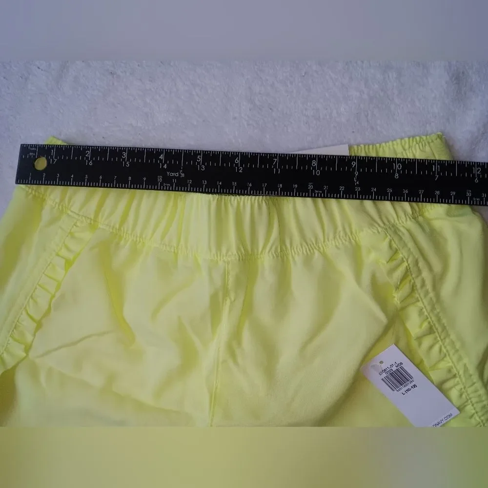 Old Navy Dolphin-Hem Ruffle Run Girls Shorts NWT